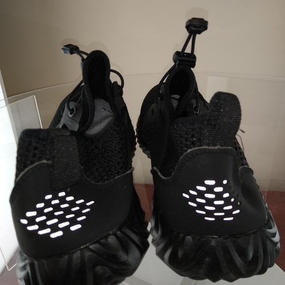 Steel Toe Slip Resistant Black Sneakers - Picture 2 of 3